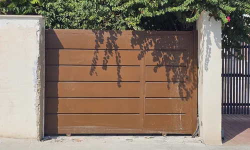Puertas Correderas en Benidorm — Cerrajería Lecor