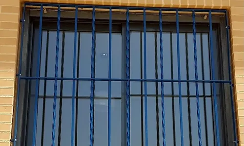Security Bars & Window Grilles — Cerrajería Lecor Alicante