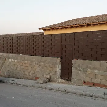 Vallas Metálicas y Cerramientos Perimetrales en Alicante — Cerrajería Lecor